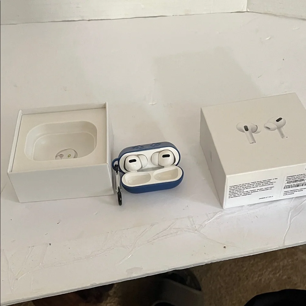 Wireless Earbuds with Charging Case - Blue For  parts